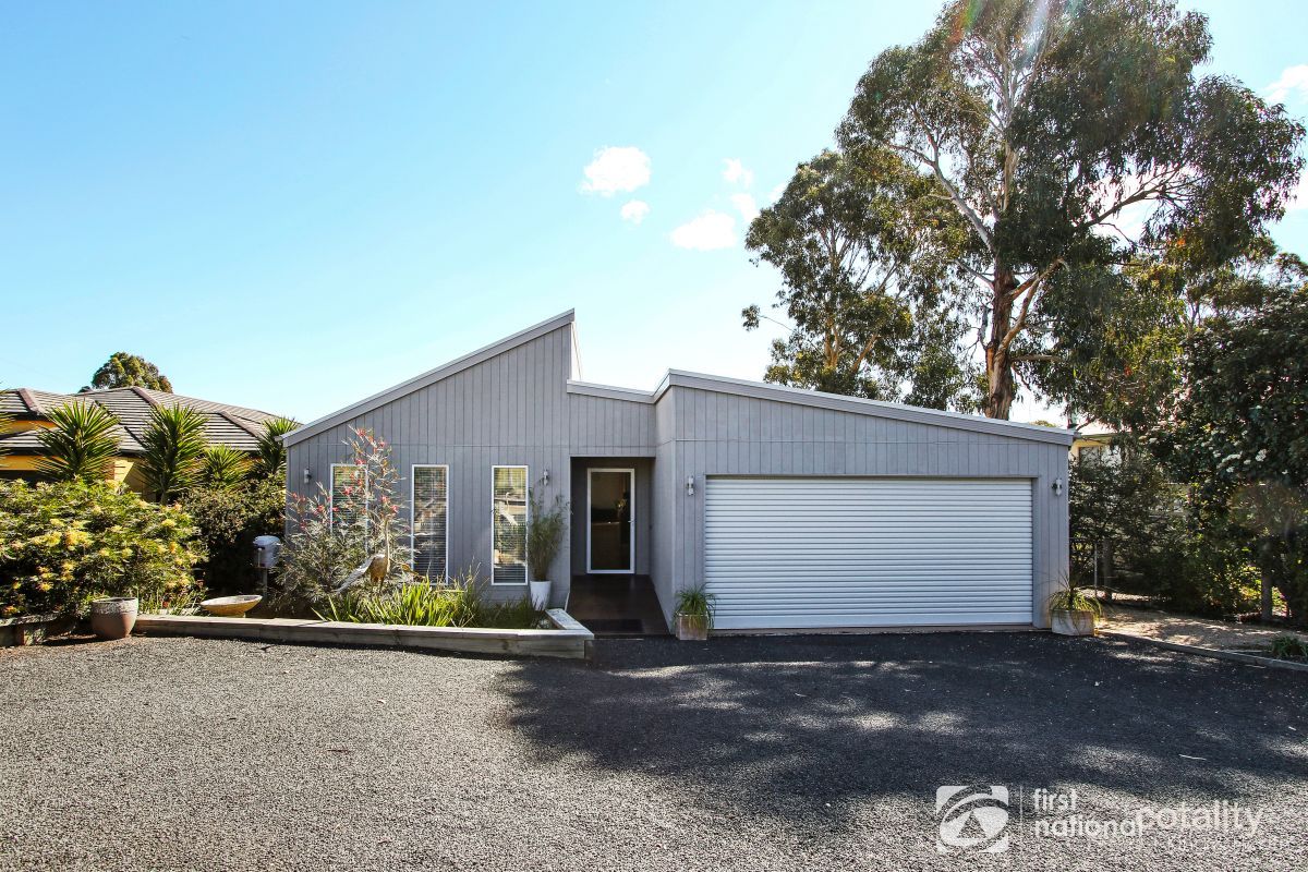 20 Leighton Bay Dr, Metung, VIC 3904