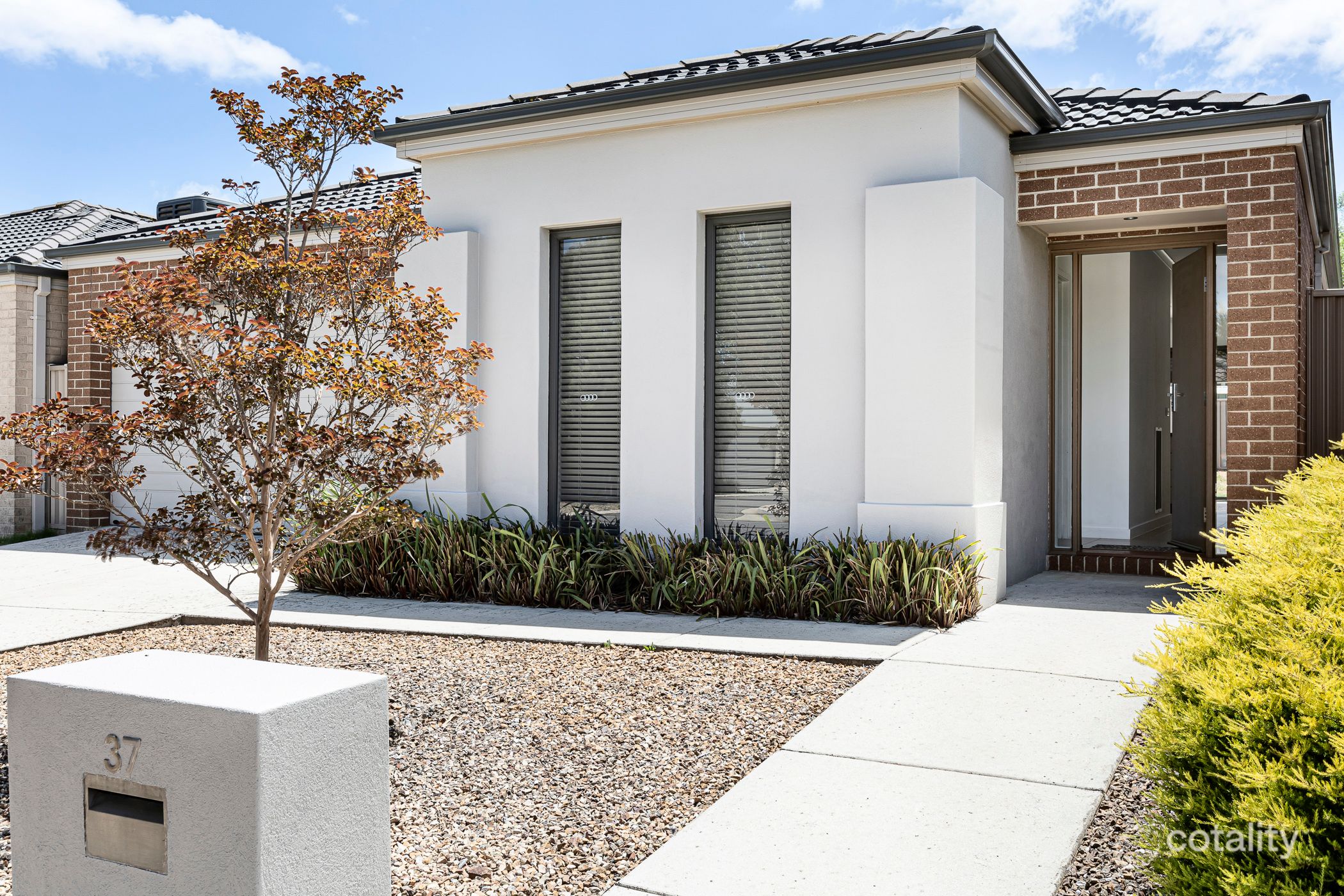 37 Chase Bvd, Alfredton, VIC 3350