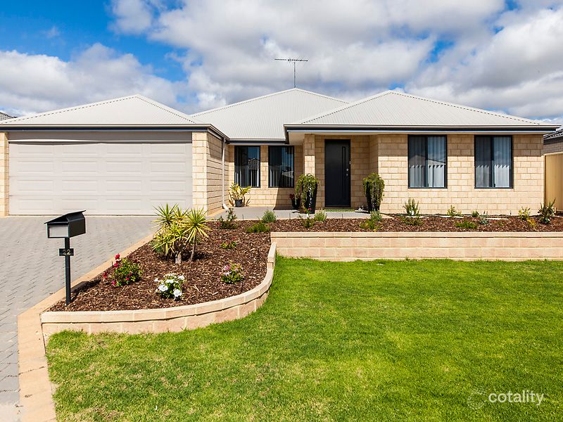 22 Naturaliste Dr, Pinjarra, WA 6208