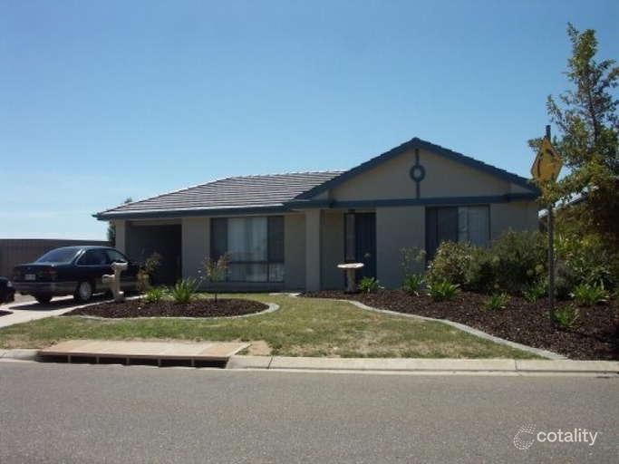 27 Lynton Tce, Seaford, SA 5169