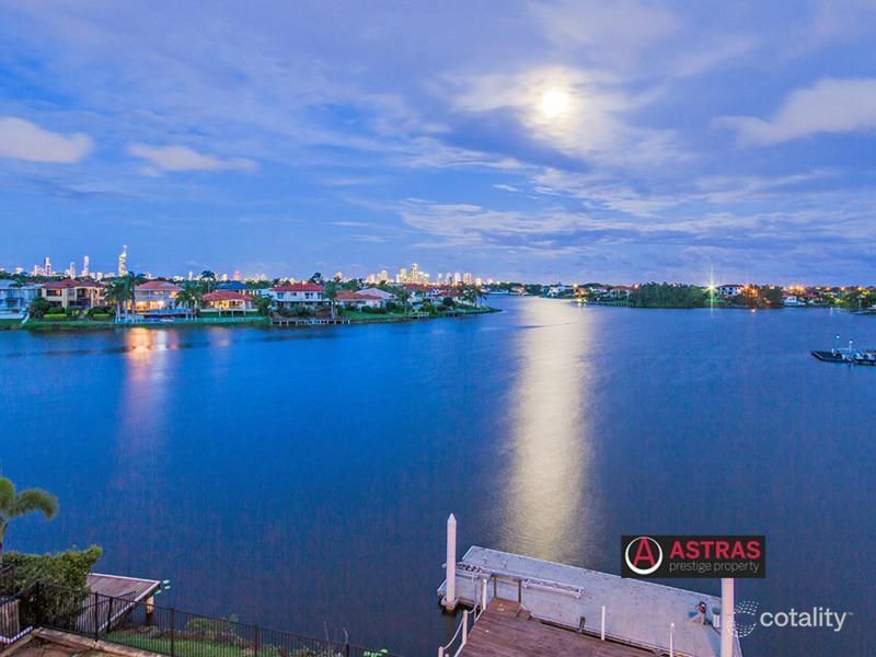 26 Istana View, Clear Island Waters, QLD 4226