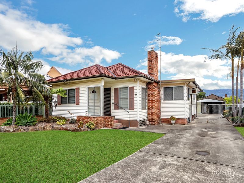 28 Heininger St, Dapto, NSW 2530