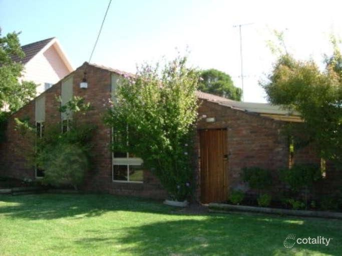 9 Wyndham Ave, Forbes, NSW 2871