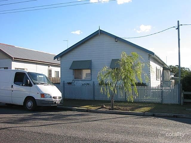 33 Oakland Ave, The Entrance, NSW 2261