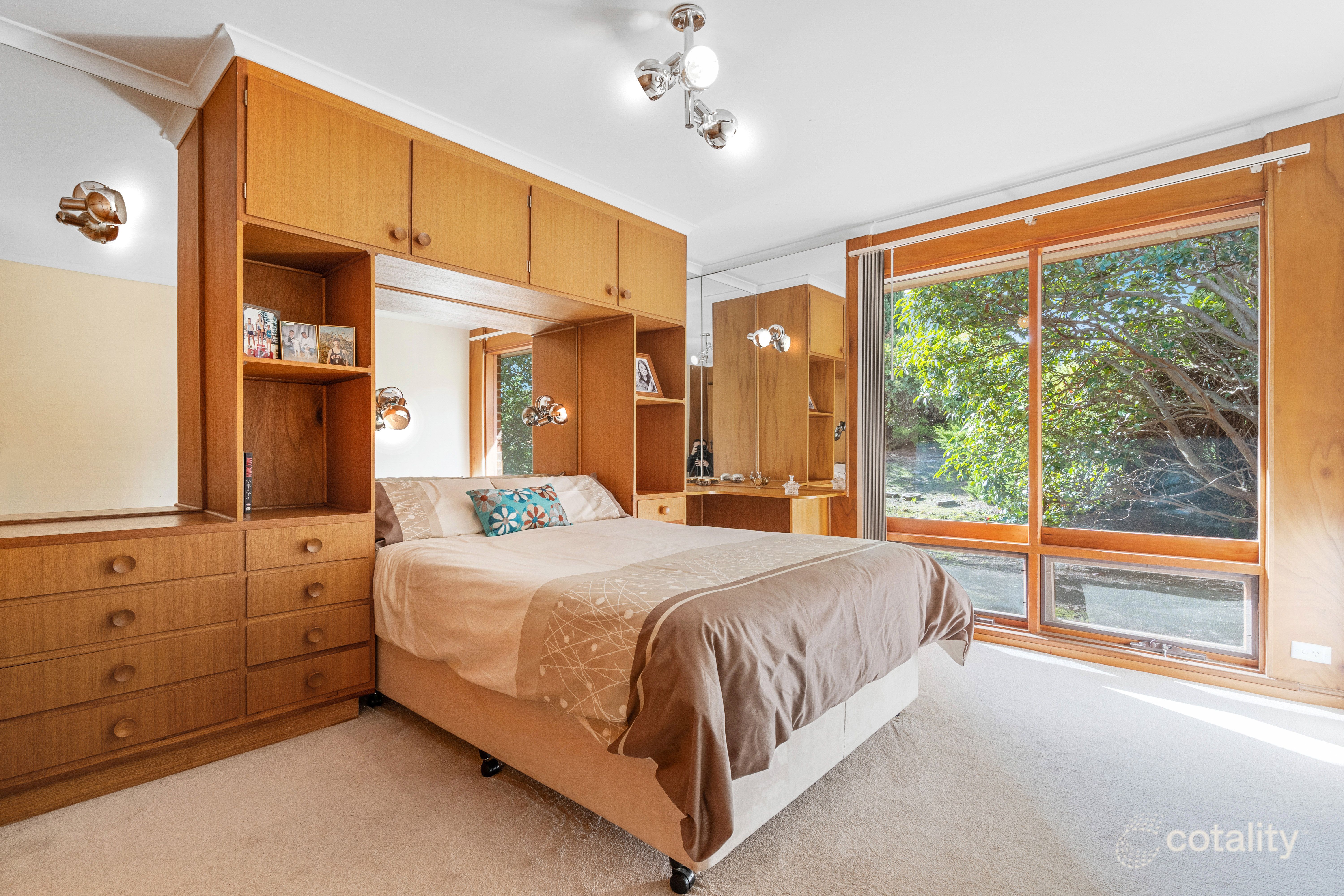 11 Warakila Rd, Sheidow Park, SA 5158