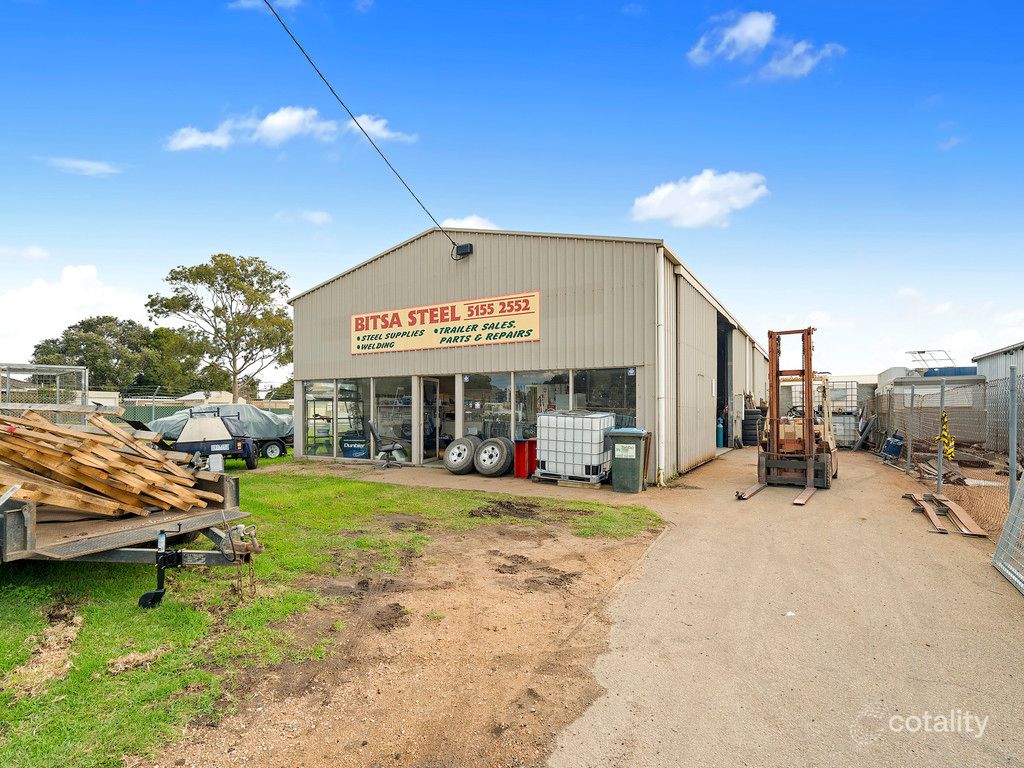 31 Coates Rd, Lakes Entrance, VIC 3909