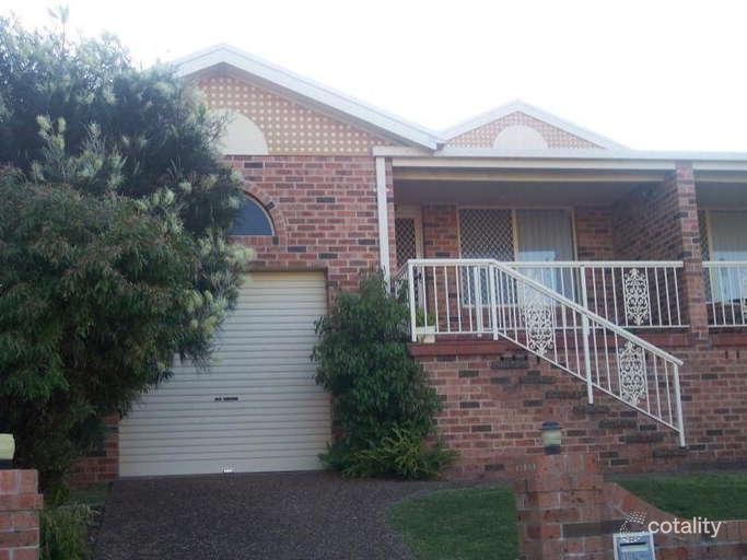 1/26 Seaspray Cl, Caves Beach, NSW 2281