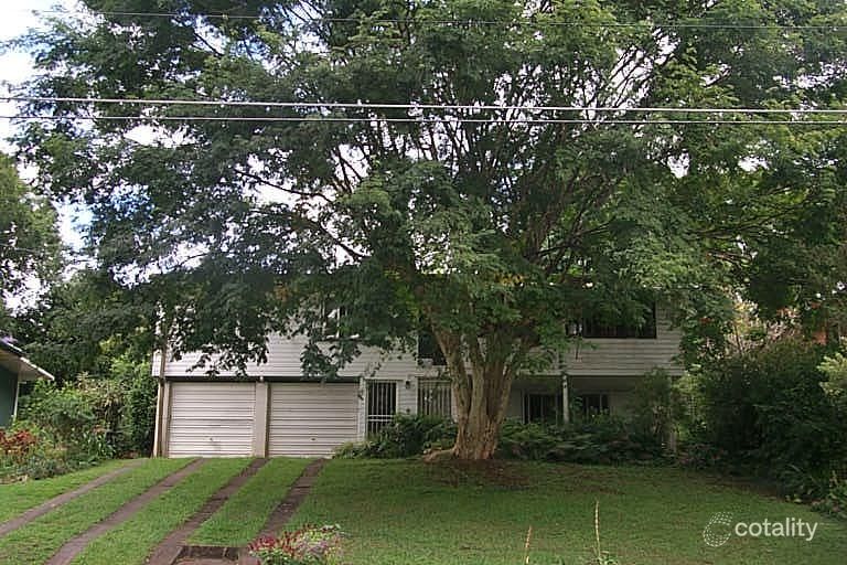 31 Currong St, Kenmore, QLD 4069
