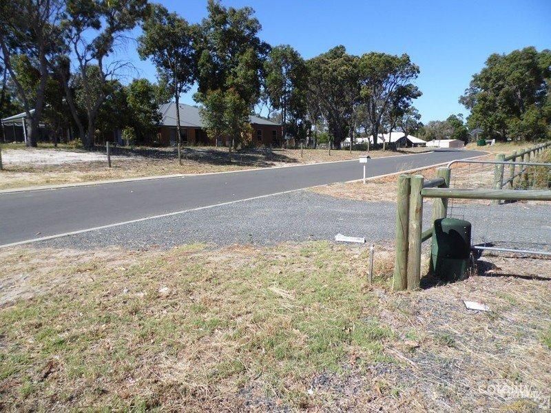 12 Heathridge Rd, Gelorup, WA 6230