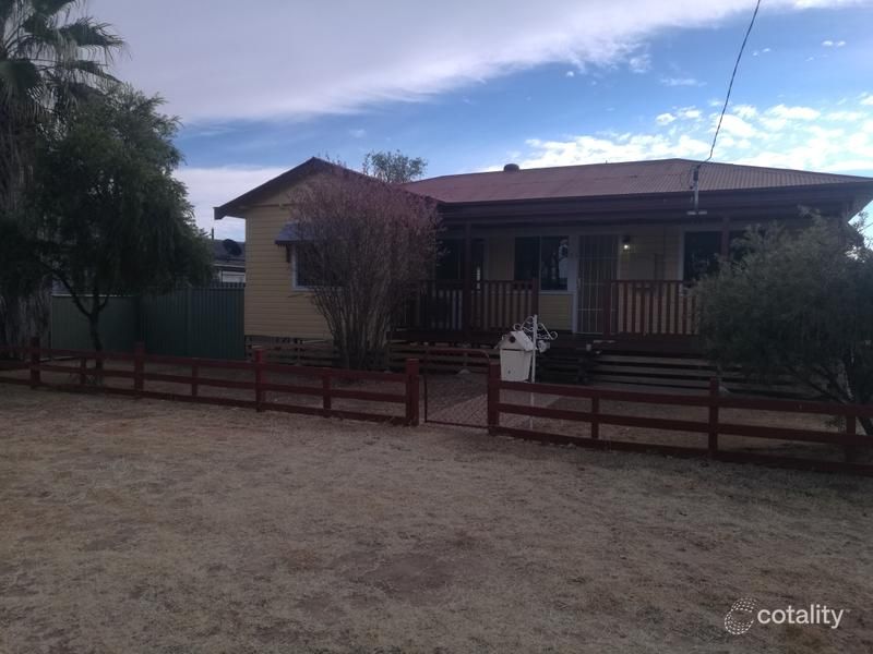 53 Edith St, Miles, QLD 4415