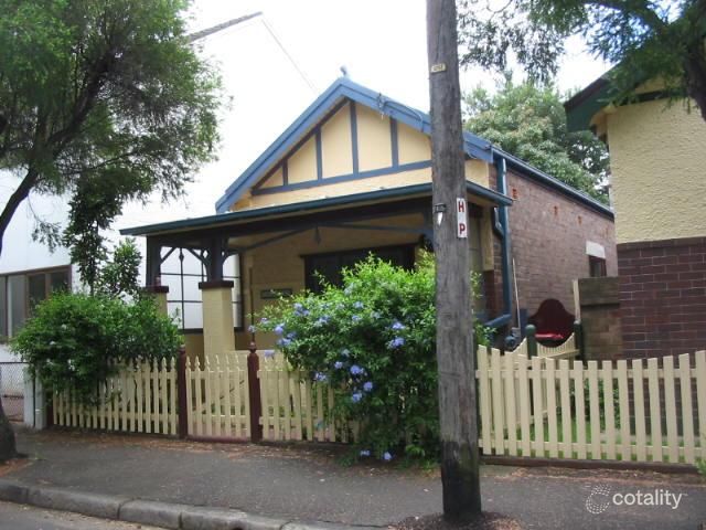 31 Augustus St, Enmore, NSW 2042