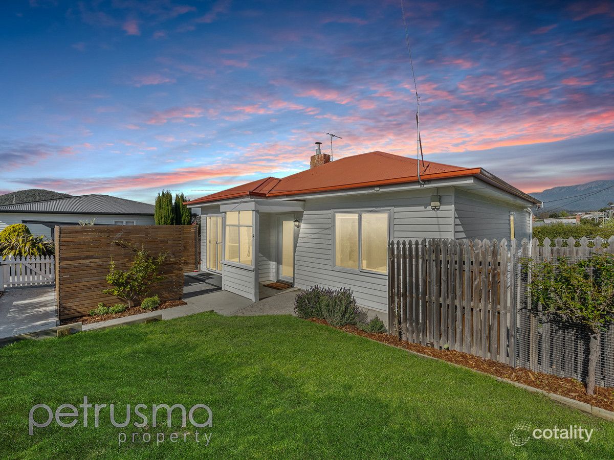 8 Rowitta Rd, Lindisfarne, TAS 7015
