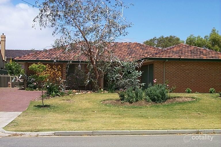 60 Valencia Ave, Churchlands, WA 6018