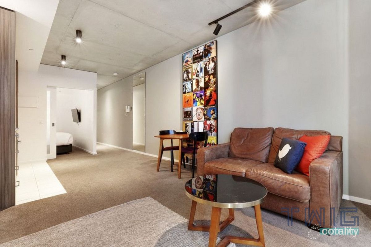 613/17 Singers Lane, Melbourne, VIC 3000