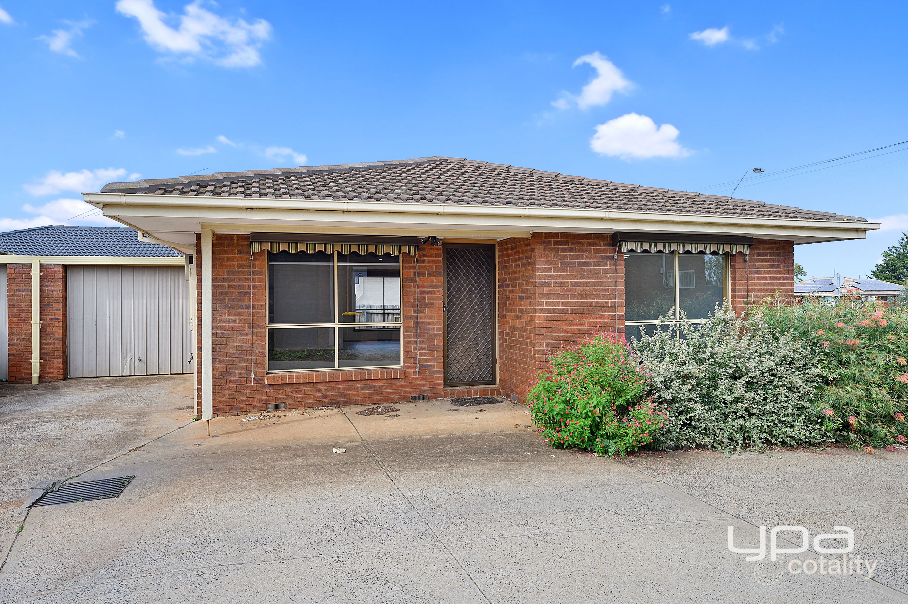 8/14 Brooklyn Rd, Melton South, VIC 3338
