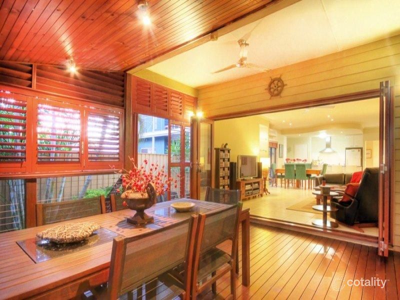 2/20 Rouen Ave, Paradise Point, QLD 4216