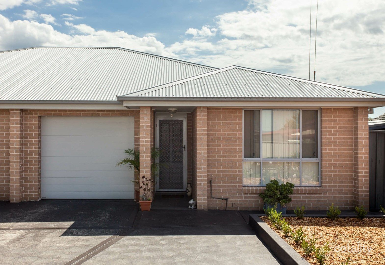 2/20 Northcote St, Aberdare, NSW 2325