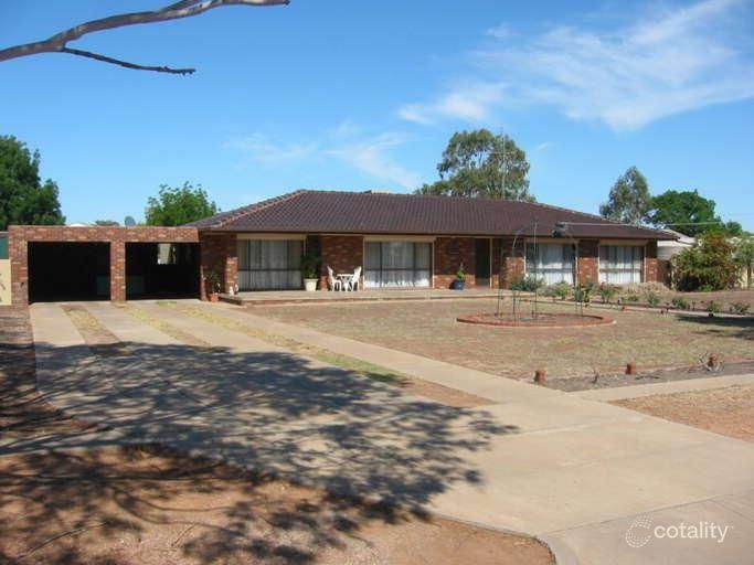 230 Woods St, Donald, VIC 3480