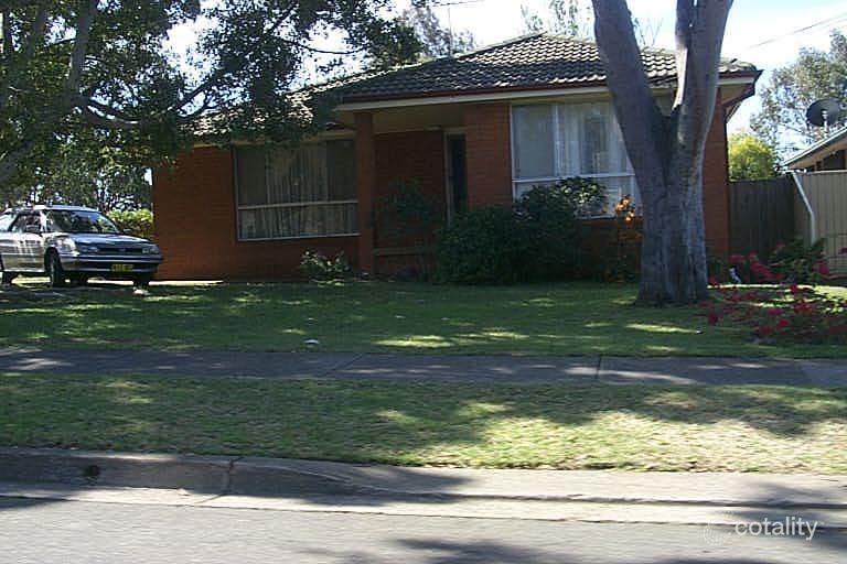 2 Rowena St, Greystanes, NSW 2145