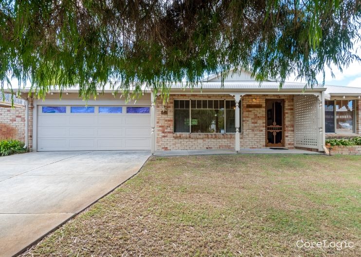 26 Yanrey St, Golden Bay, WA 6174