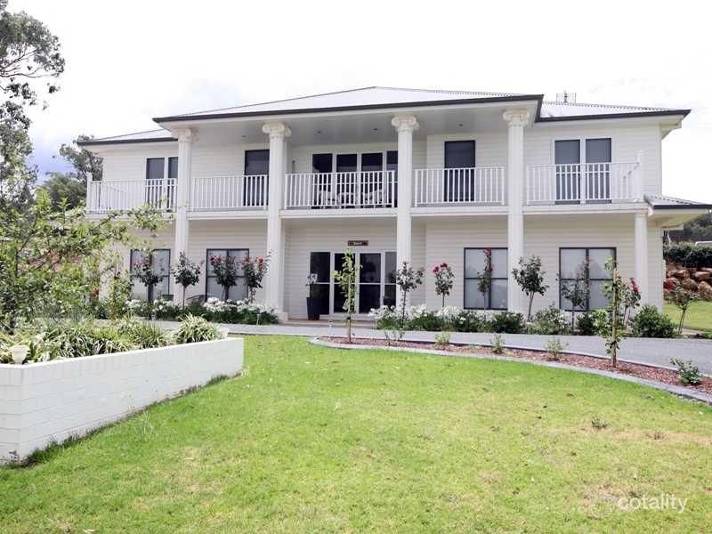 5 Wisteria Pl, Springvale, NSW 2650