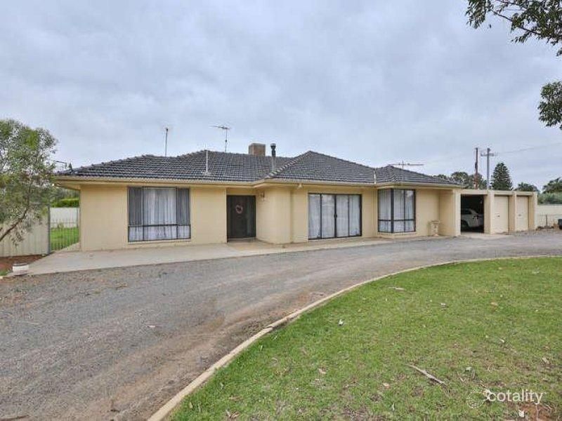 161 West Rd, Buronga, NSW 2739