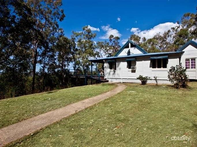 14 King Parrot Ct, Clagiraba, QLD 4211