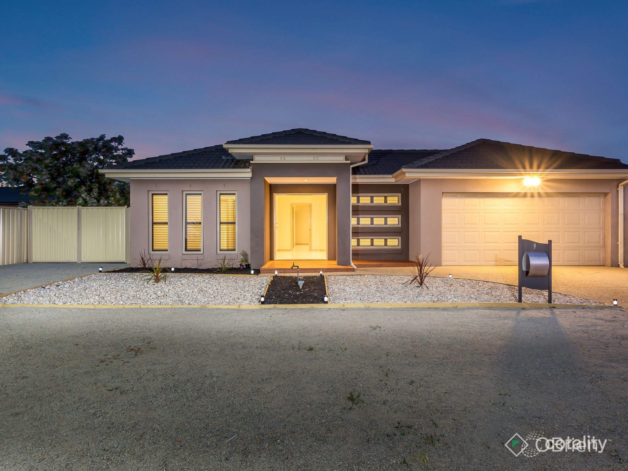 9 Nevis Pl, Taylors Hill, VIC 3037