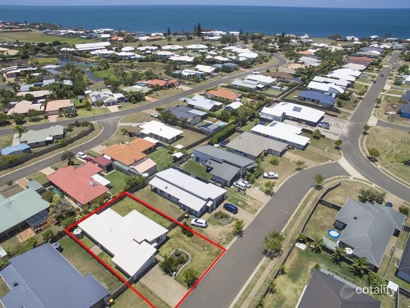 8 Starfish Cres, Bargara, QLD 4670
