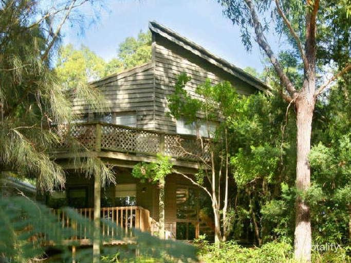 36 Banyandah St, South Durras, NSW 2536