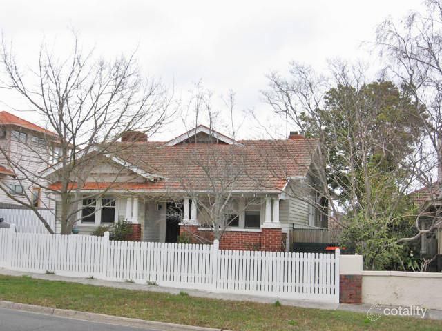 10 Callanish Rd, Camberwell, VIC 3124