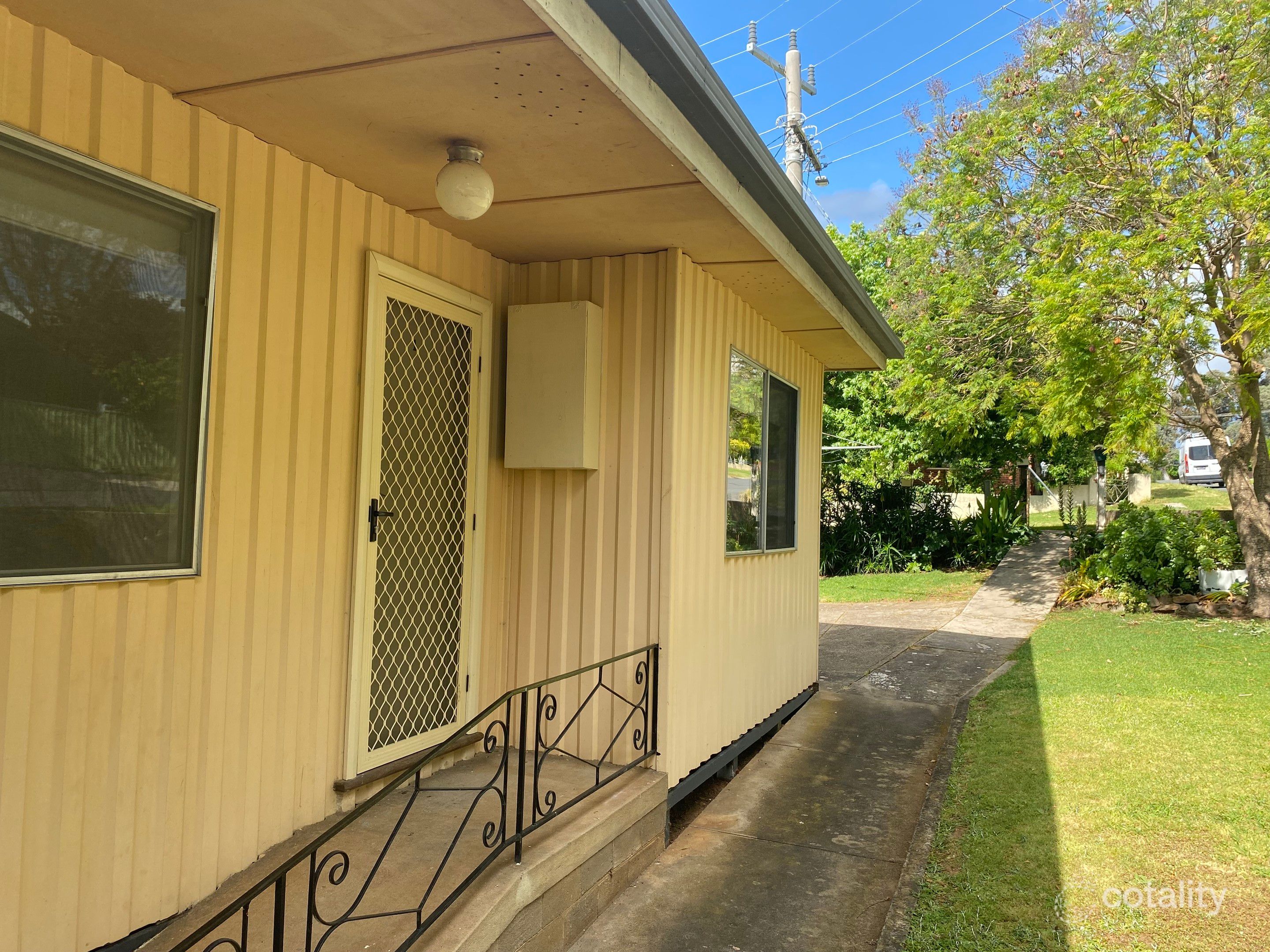 1/1 Warra St, Tallangatta, VIC 3700