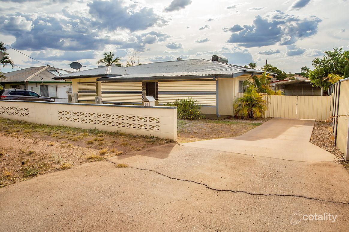 93 Spence, The Gap, QLD 4825