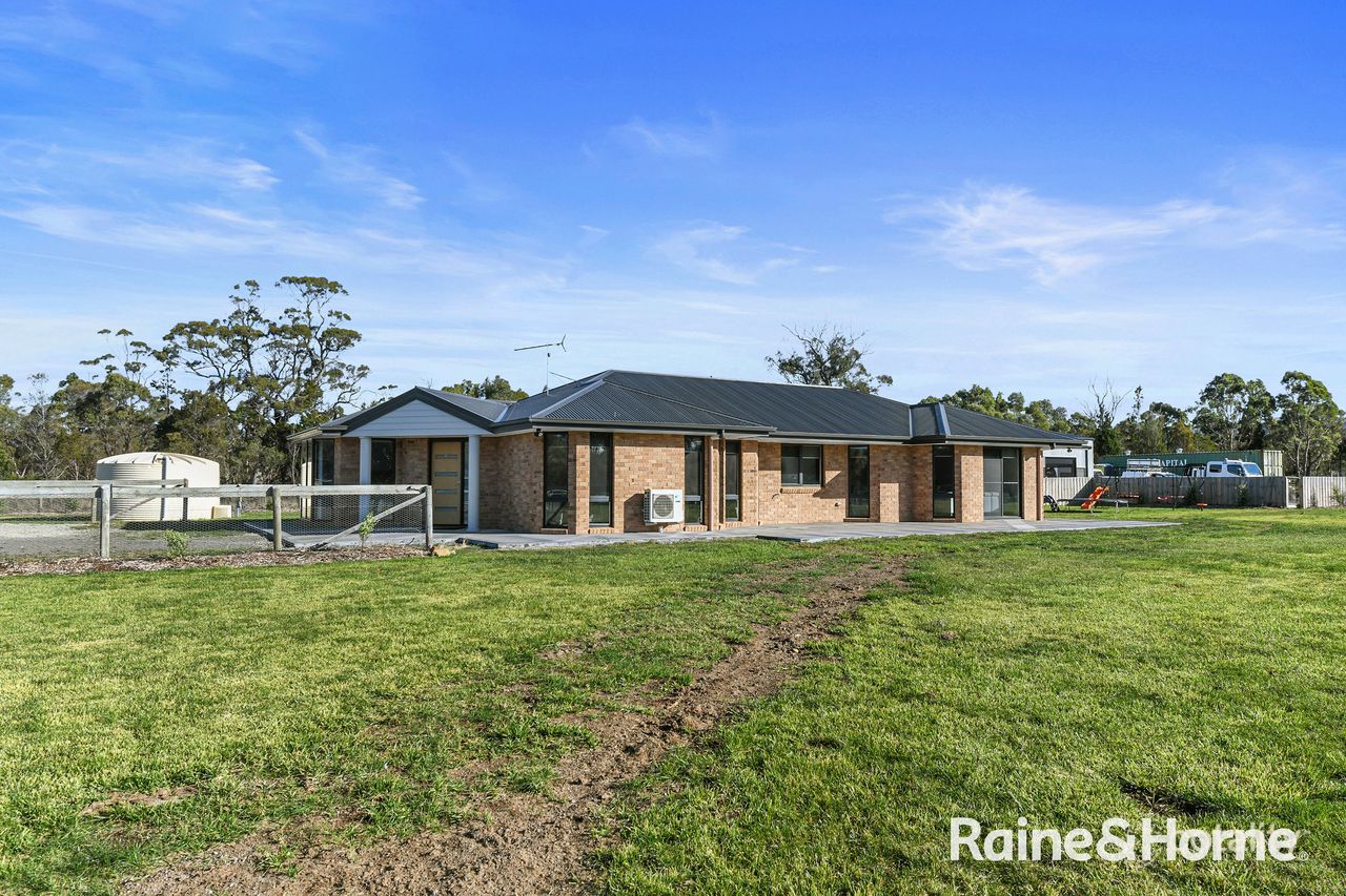 10 Elizabeth St, Pontypool, TAS 7190