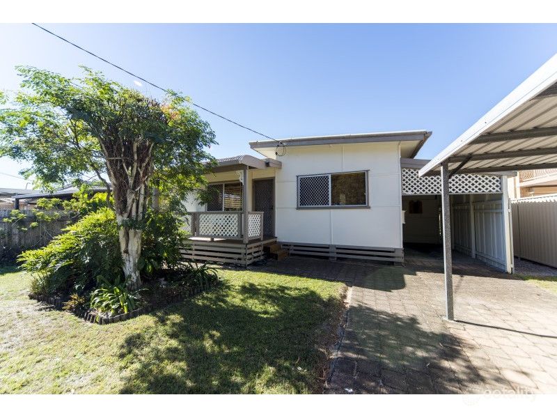 10 Barnard St, Biggera Waters, QLD 4216