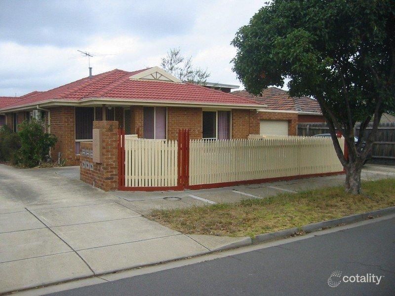 1/4 Boyd Ave, Oakleigh East, VIC 3166