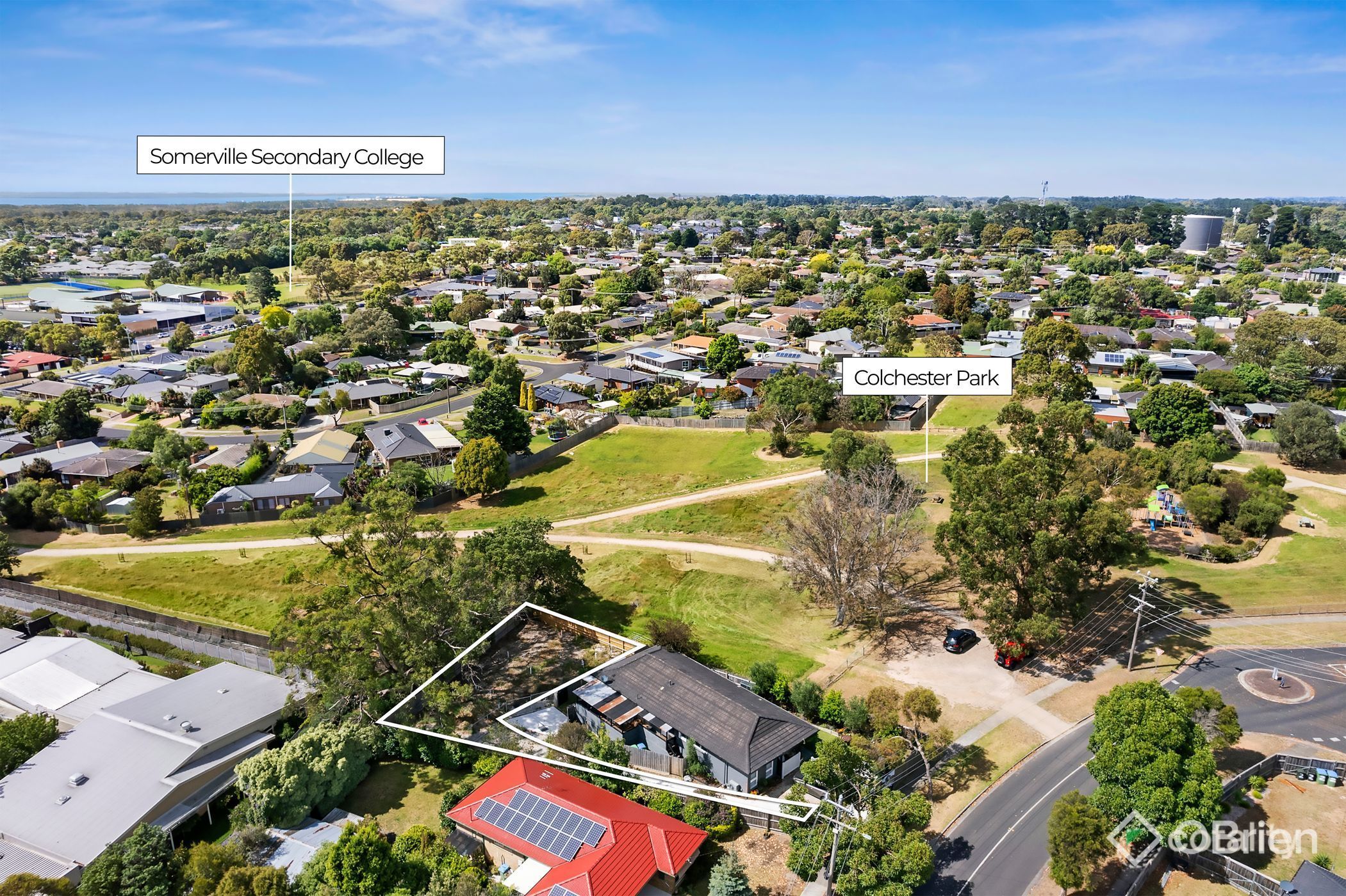 2/27 Pembroke Dr, Somerville, VIC 3912