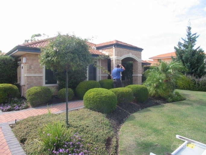 32 Glenelg Ave, Wembley Downs, WA 6019