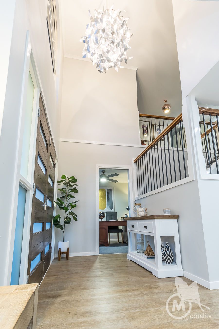 77 Bangalow St, Bridgeman Downs, QLD 4035