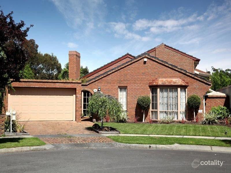 4 Downland Pl, Dingley Village, VIC 3172