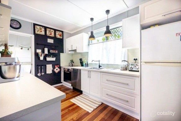 1 Luke St, Wavell Heights, QLD 4012