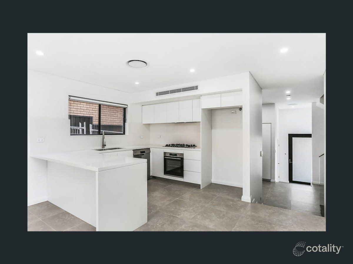 123 Amaroo Ave, Georges Hall, NSW 2198