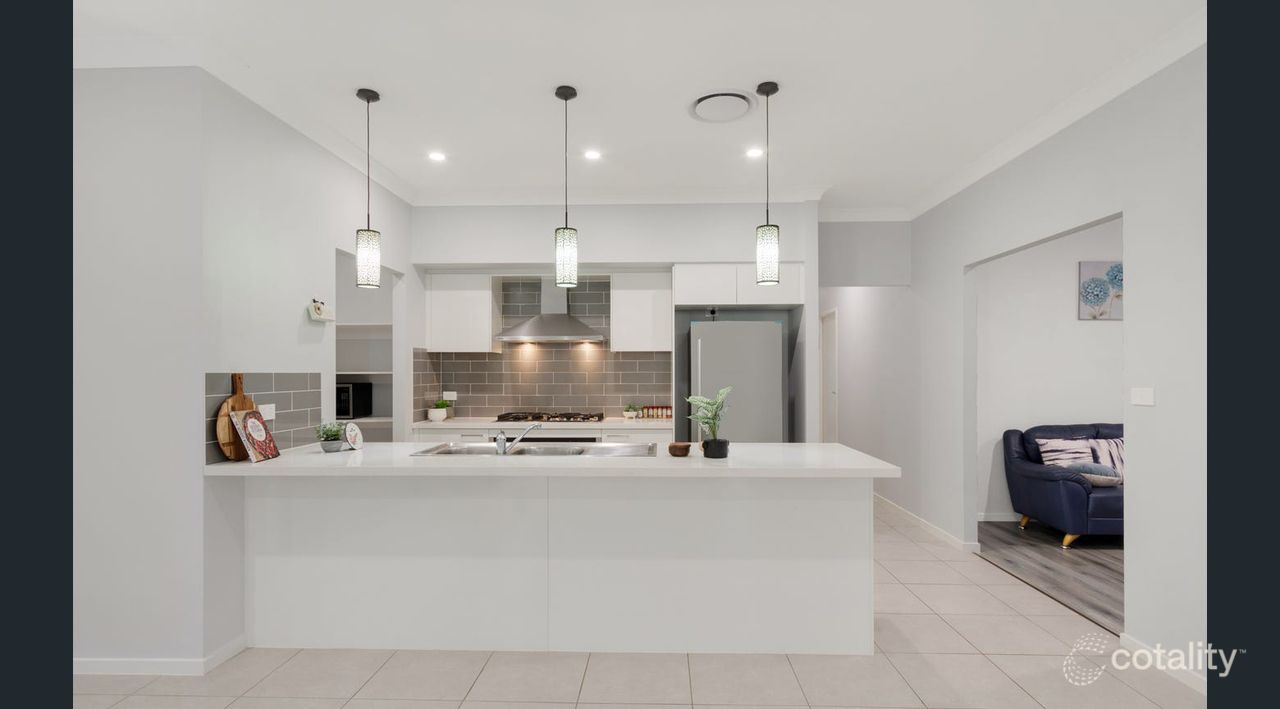 12 Softwood St, Spring Farm, NSW 2570