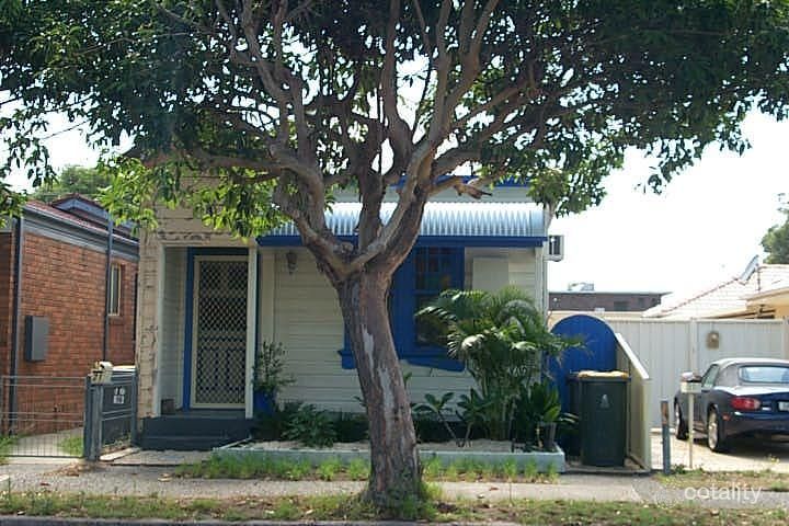 21 Emerald St, Hamilton North, NSW 2292