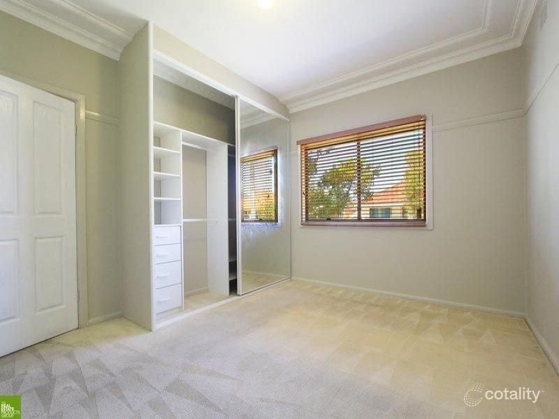 12 Balfour St, Fairy Meadow, NSW 2519