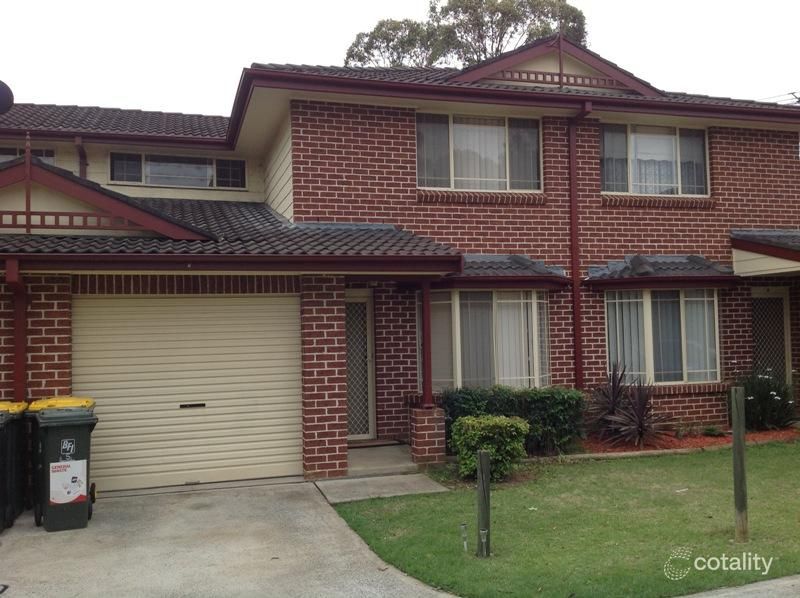 5/6 Wickfield Cct, Ambarvale, NSW 2560