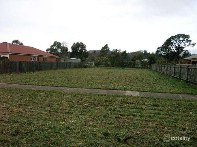 705 Warrenheip St, Buninyong, VIC 3357