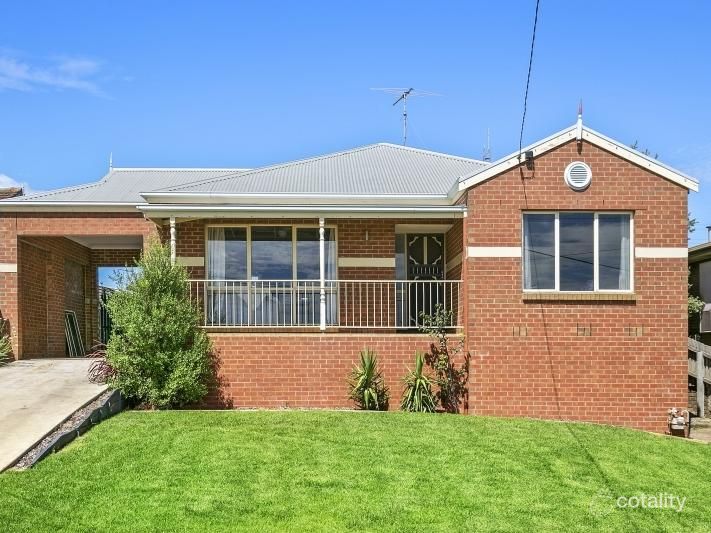 13 Hunt Rd, Herne Hill, VIC 3218