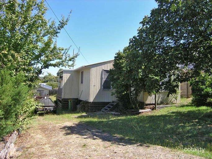 15 Seventh St, Eildon, VIC 3713