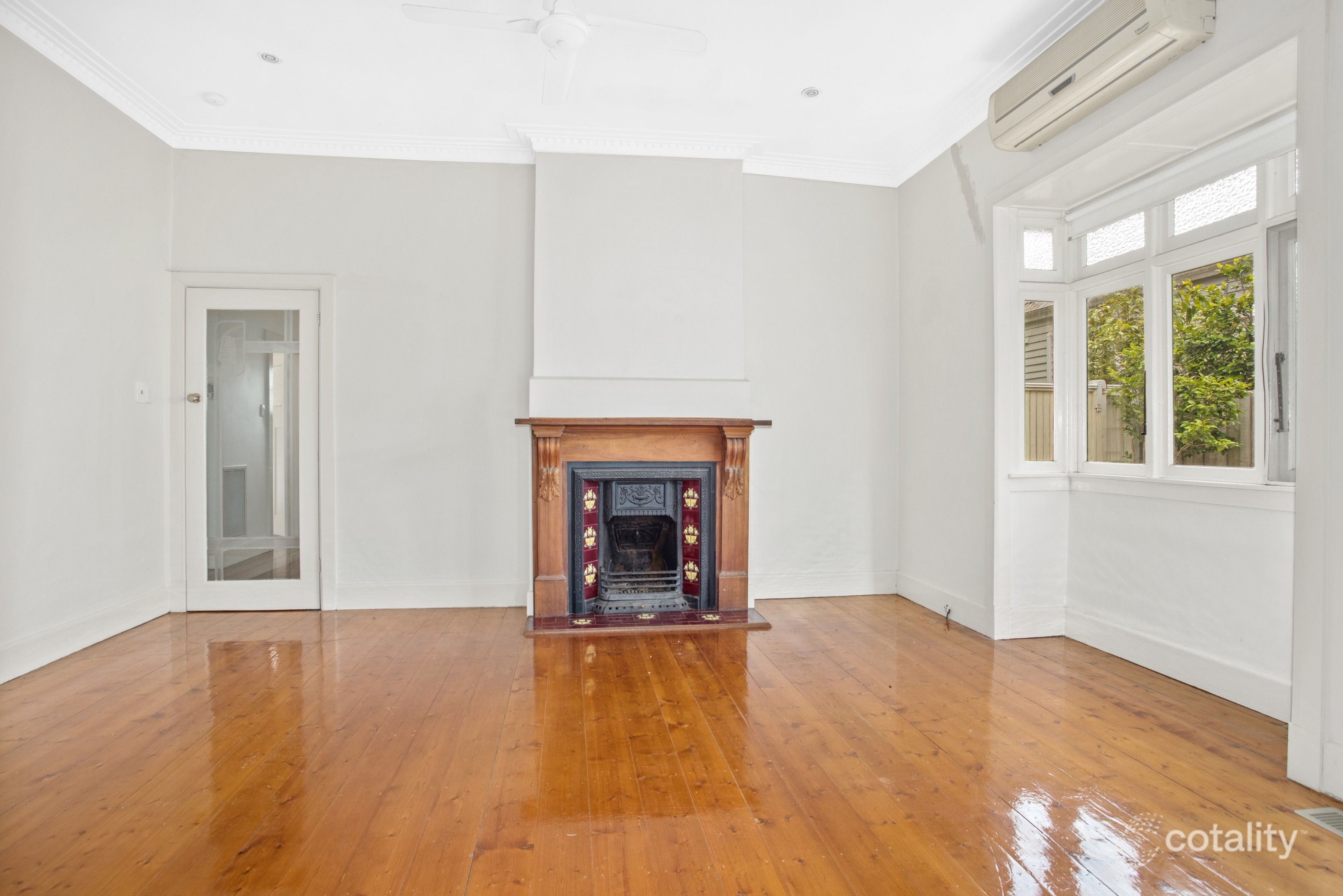 6 Shepparson Ave, Carnegie, VIC 3163